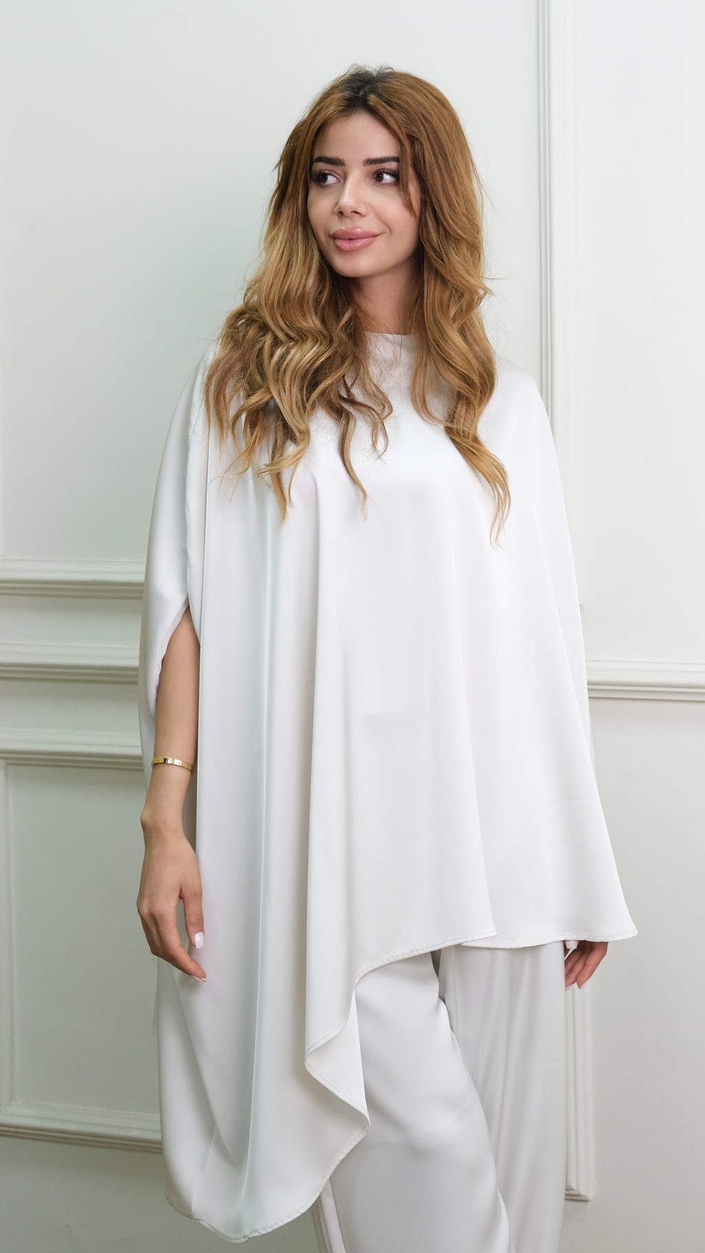 Ensemble Satin Élégance – Coupe Fluide & Chic